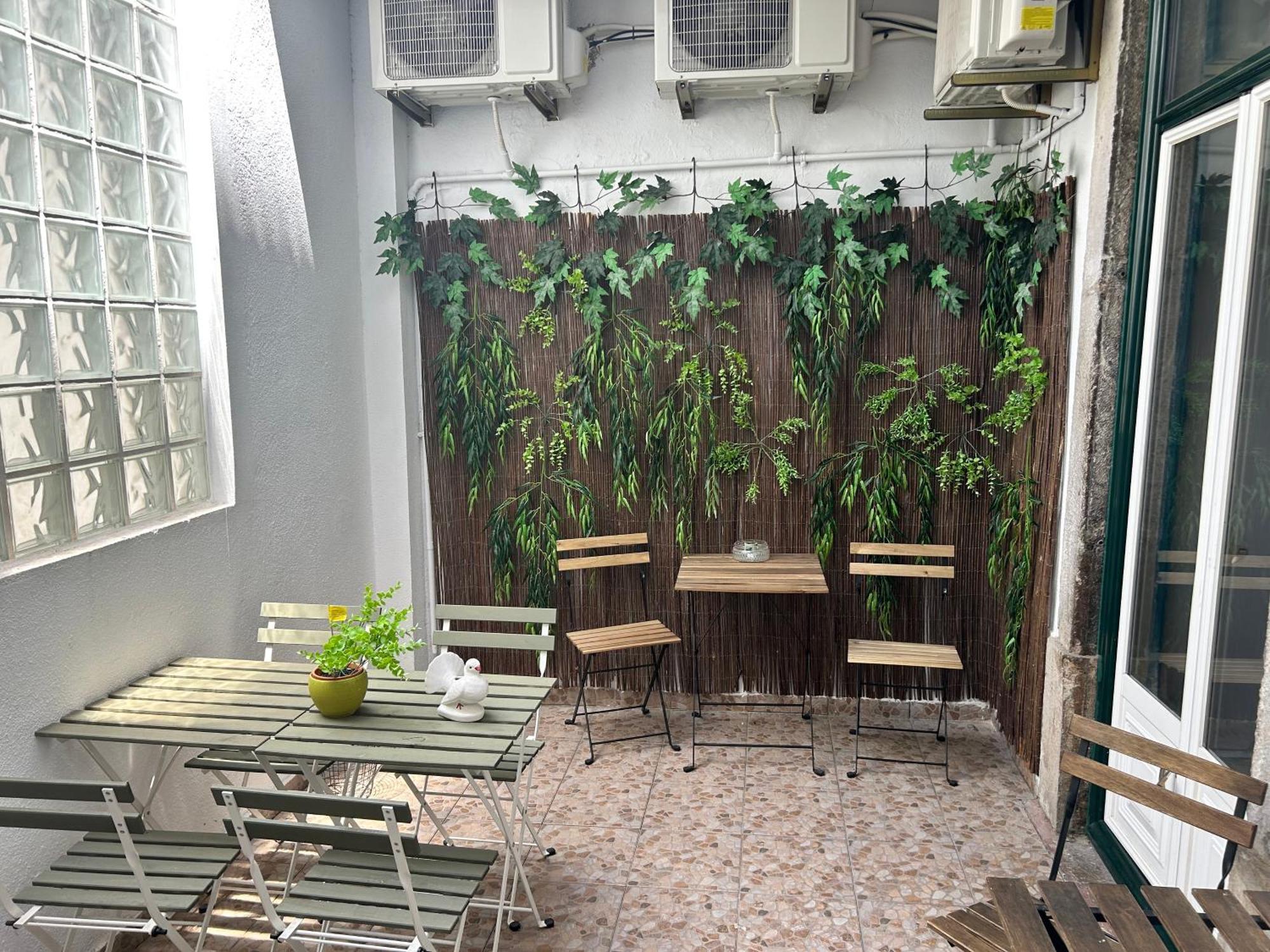 Farol Bed And Breakfast Almada Exterior foto
